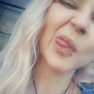 Meet your Posher, Katrina